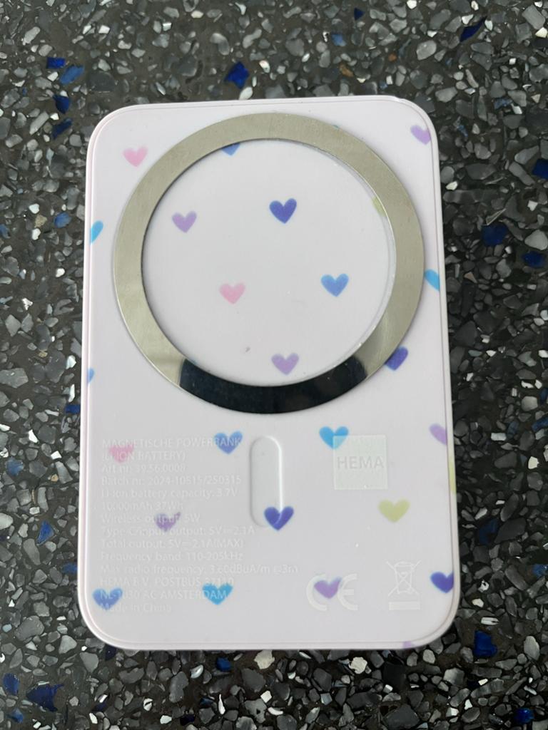 Hema Magnetische Powerbank 10000mAh met Hartjes, Ophalen of Verzenden, Zo goed als nieuw, Overige typen, Apple iPhone
