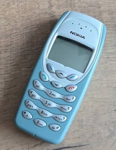 Nokia 3410 - Met oplader en nieuwe batterij, Telecommunicatie, Mobiele telefoons | Nokia, Gebruikt, Blauw, Geen camera, Fysiek toetsenbord