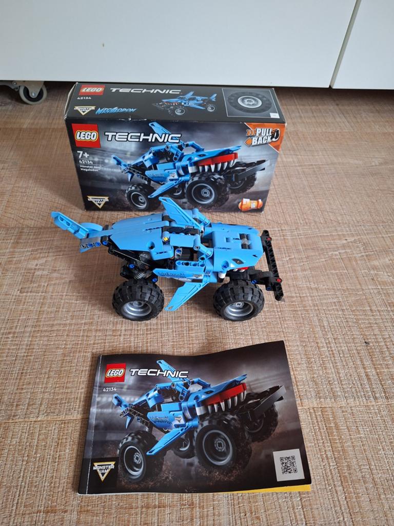 Lego Monster Jam Megalodon - 42134, Ophalen of Verzenden, Zo goed als nieuw