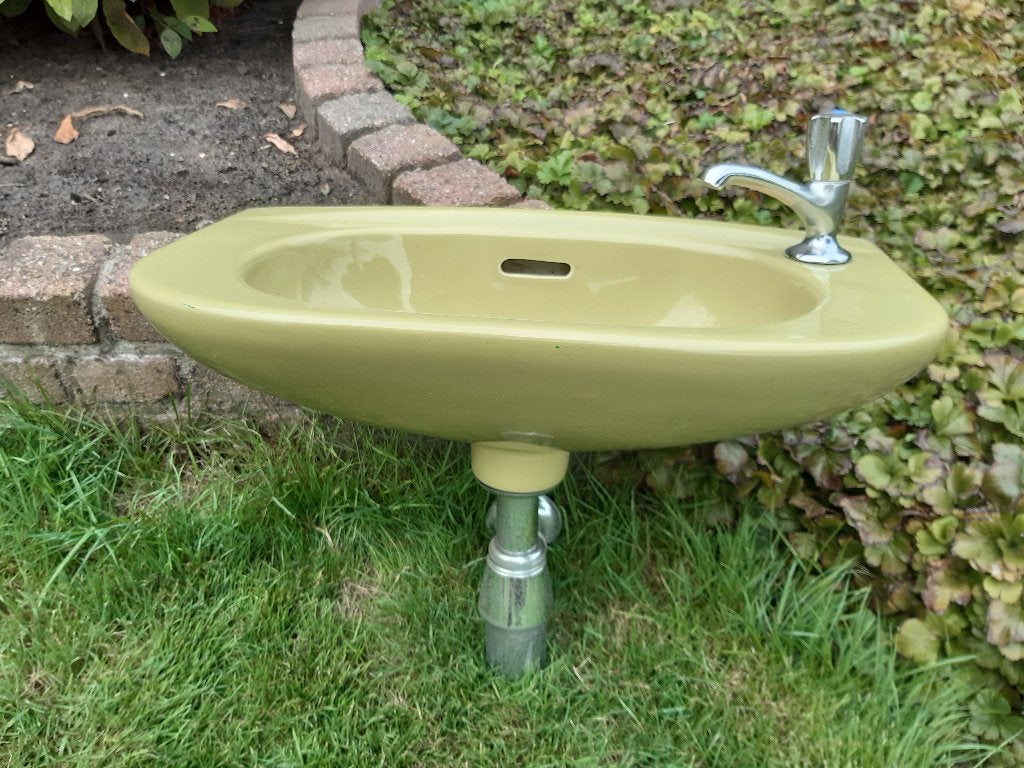 kleine groene wasbak, Doe-het-zelf en Verbouw, Sanitair, Ophalen, Zo goed als nieuw, Steen, Wastafel