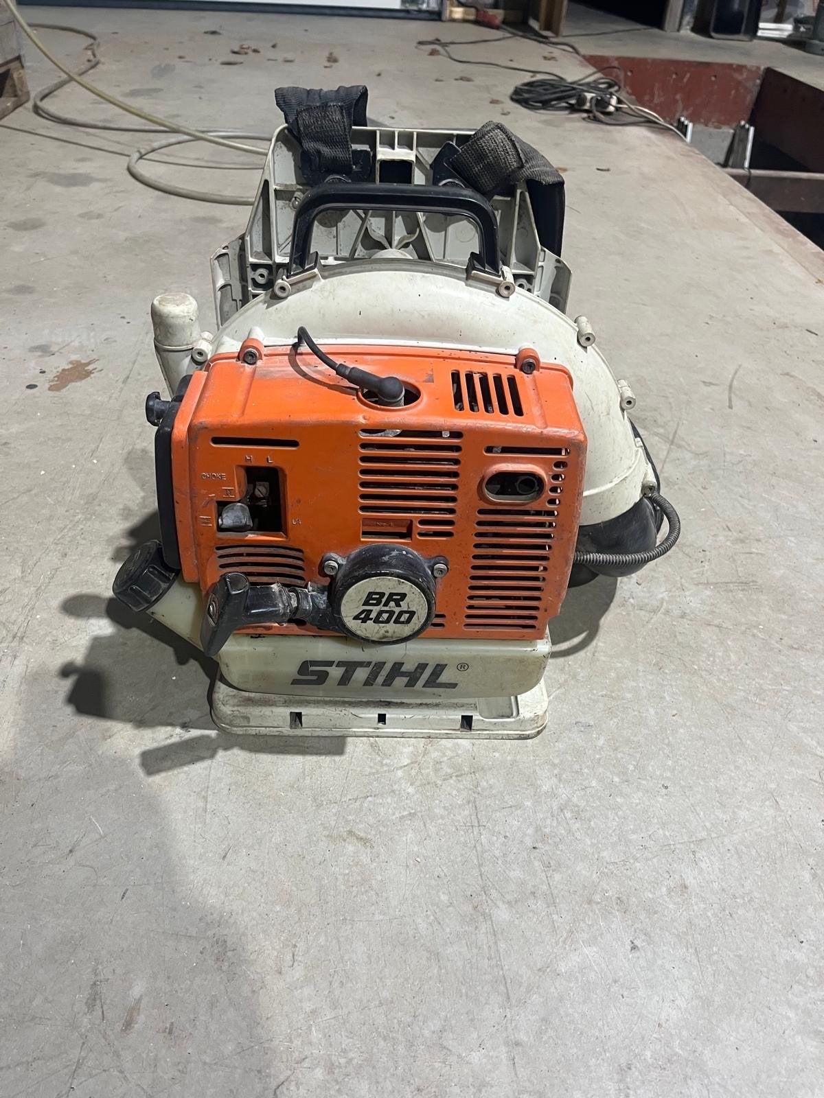 Stihl BR 400 Bladblazer, Ophalen, Gebruikt, Benzine, Ruggedragen