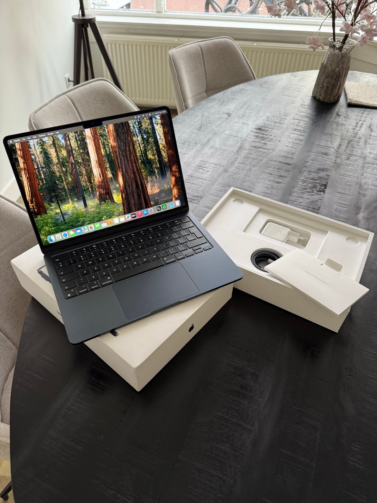 Apple MacBook Air M3 - Zo goed als nieuw, Computers en Software, Apple Macbooks, Qwerty, 13 inch, Ophalen of Verzenden, Zo goed als nieuw