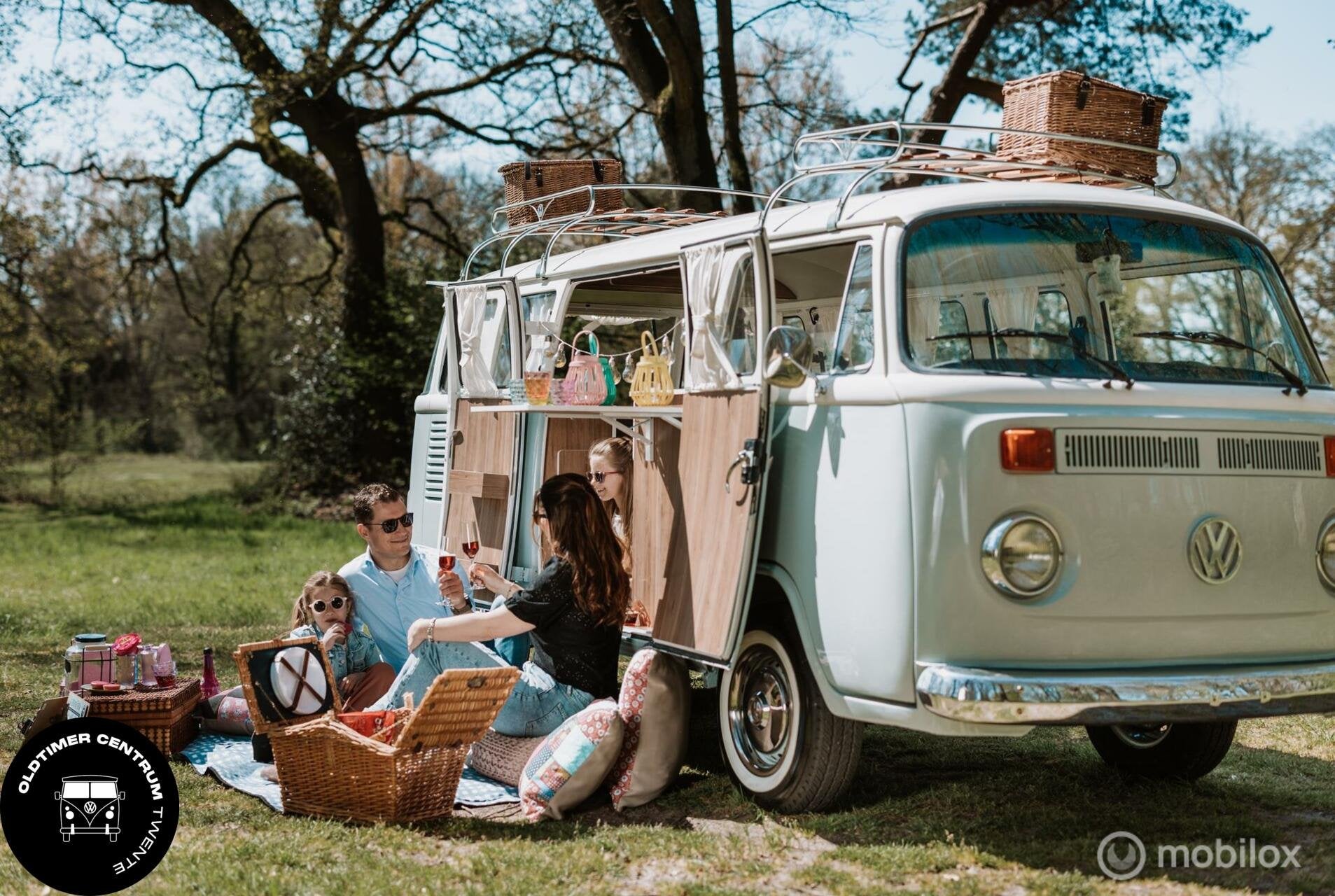 Gerestaureerde Volkswagen T2 camper, foto 2