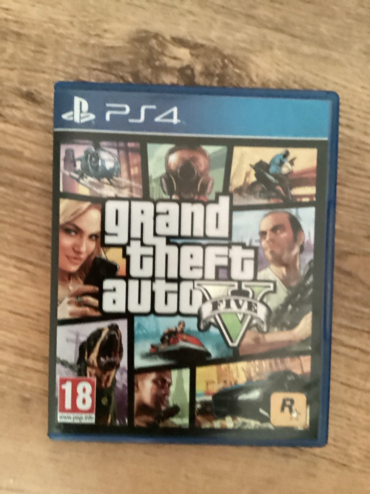 Grand Theft Auto V (GTA 5) PS4