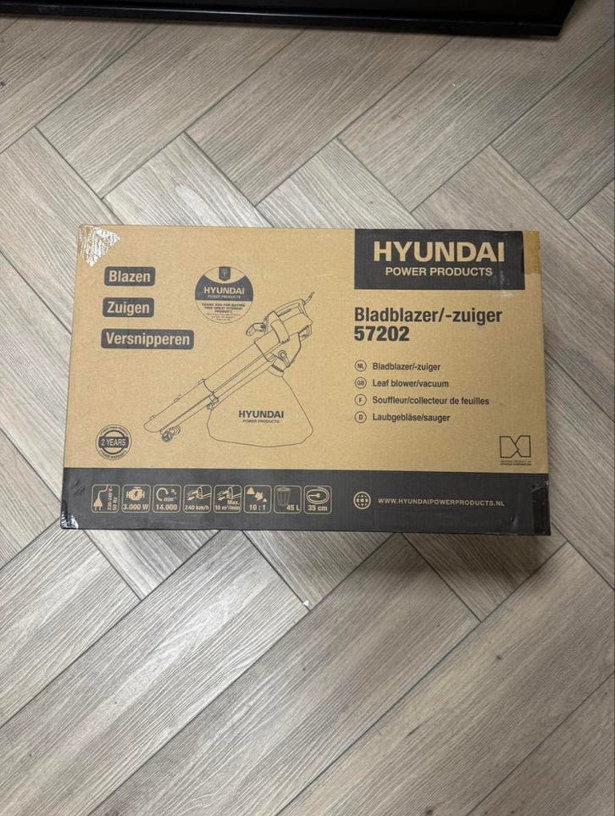 Hyundai Bladblazer/Bladzuiger 57202 - Nieuw in doos, Tuin en Terras, Bladblazers, Handgedragen, Nieuw, Ophalen of Verzenden, Met opvangzak