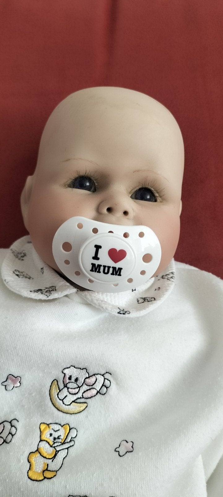 Pop met porseleinen voetjes en handjes. Soft lijfje. 53 cm., Ophalen of Verzenden, Zo goed als nieuw, Babypop