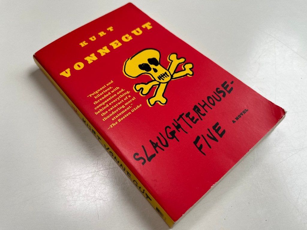 Slaughterhouse five - Kurt Vonnegut (Engelstalig), Boeken, Gelezen, Ophalen of Verzenden, Kurt Vonnegut, Amerika