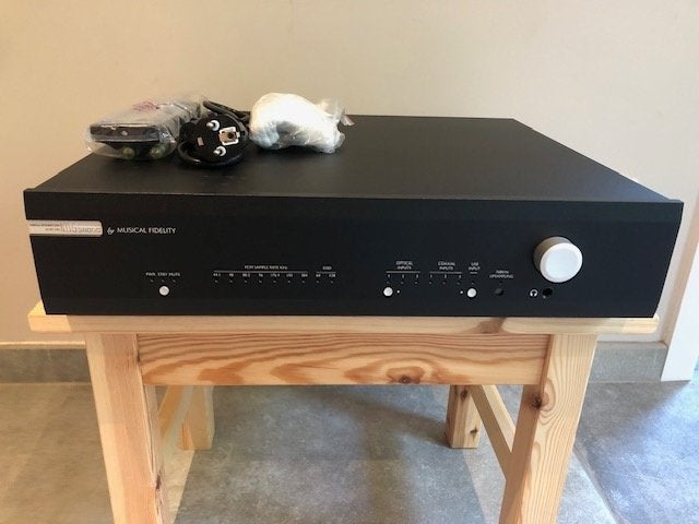 musical fidelity M6SR dac in nieuwstaat, Audio, Tv en Foto, Converters, Zo goed als nieuw, Ophalen