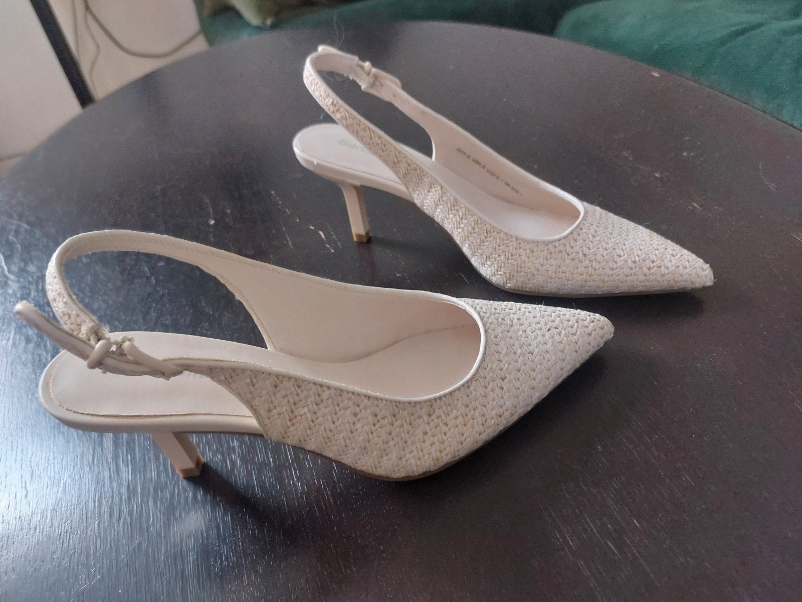 Graceland Slingback Pumps - Off White, Maat 37, Pumps, Beige, Nieuw, Ophalen of Verzenden