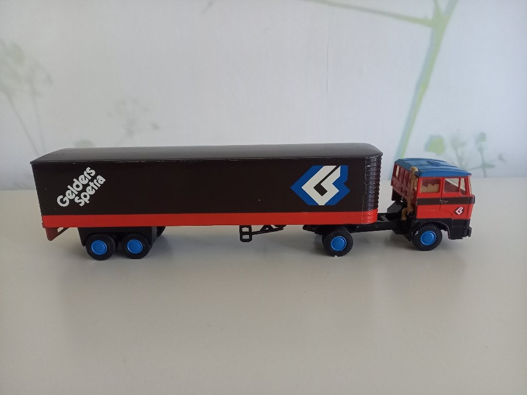 Daf 2800 met eurotrailer  Gelders Spectra, Ophalen of Verzenden, Zo goed als nieuw, Bus of Vrachtwagen, Lion Toys