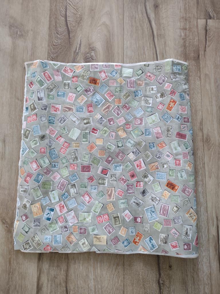 Nieuwe d-c-fix raamfolie met postzegels, 45 x 153 centimeter, Onb, Nieuw, Ophalen of Verzenden, Onb