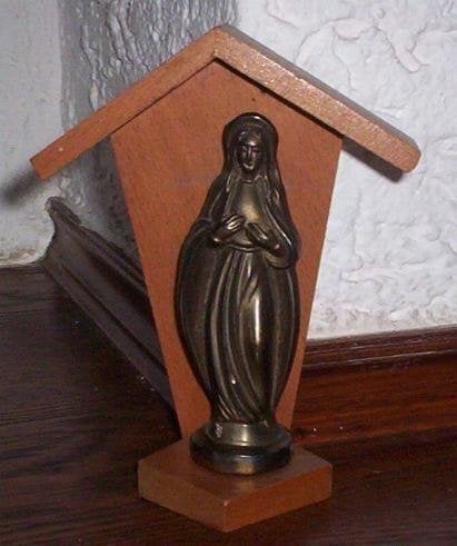 1 maria madonna totale hoogte ongeveer 14 cm, Antiek en Kunst, Ophalen