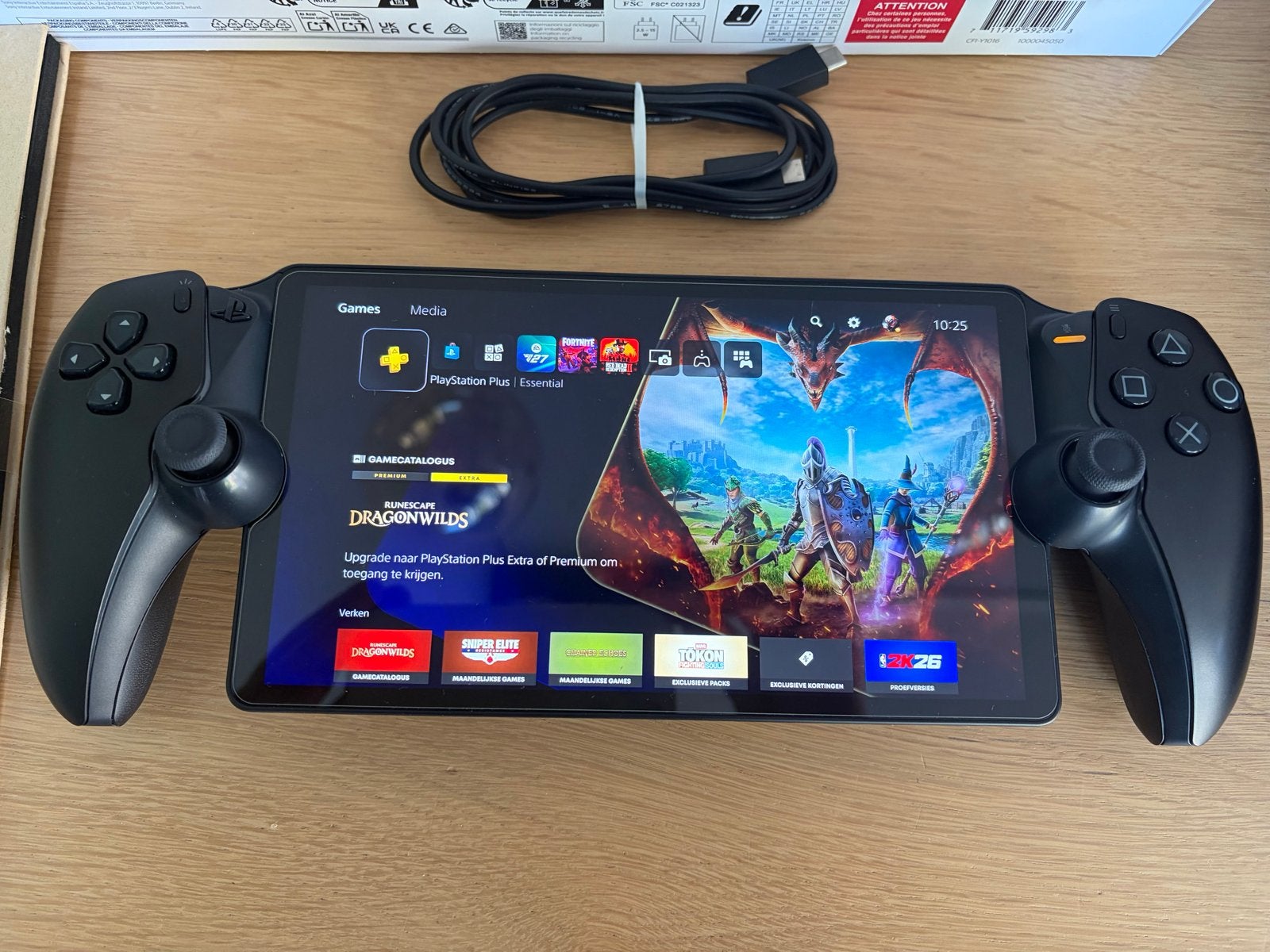 Foto 3 van Sony PlayStation Portal Black + Accessoires