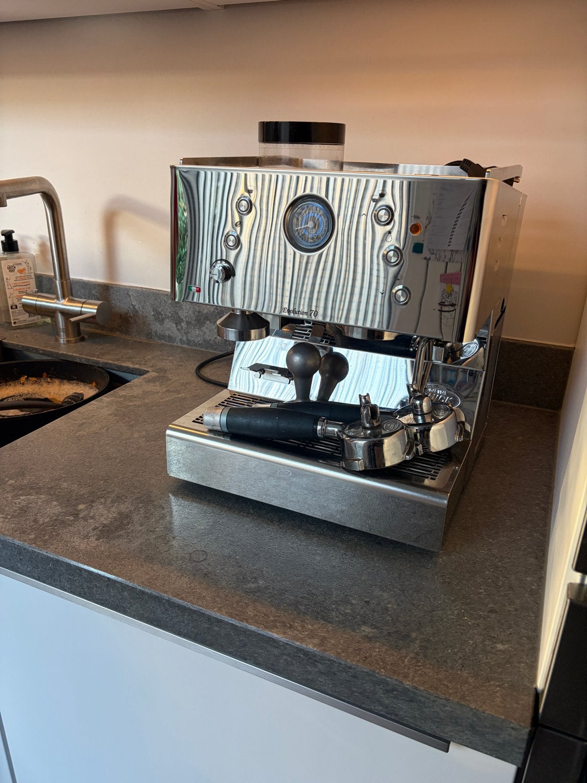 Espresso apparaat Evolution 70 - quickmill incl uitkloplade, Witgoed en Apparatuur, Gebruikt, Espresso apparaat, Koffiebonen, 2 tot 4 kopjes