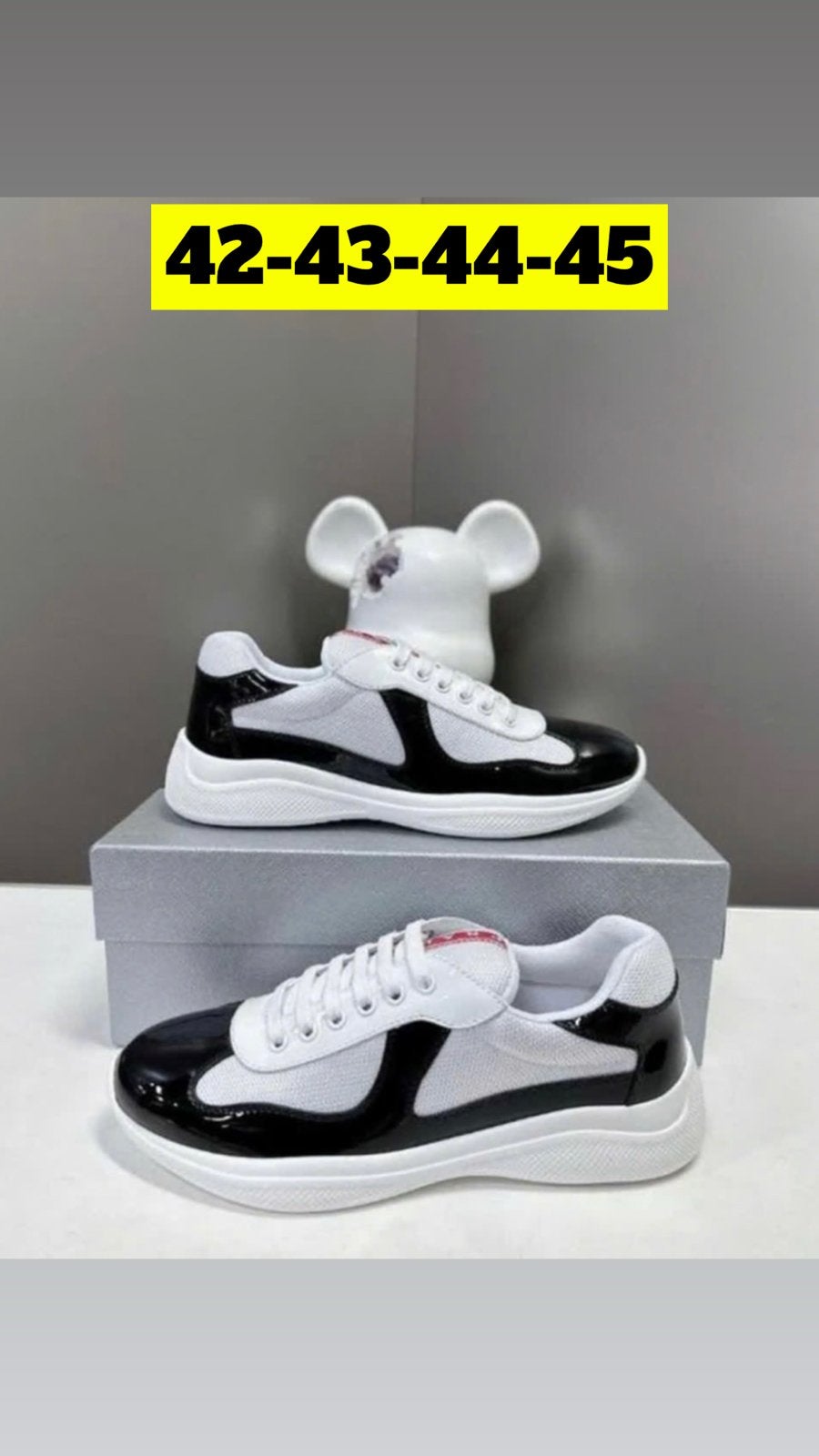Prada Cups  Zwart/Wit - Maten 43-44-45, Kleding | Dames, Schoenen, Ophalen of Verzenden, Nieuw, Zwart, Sneakers of Gympen