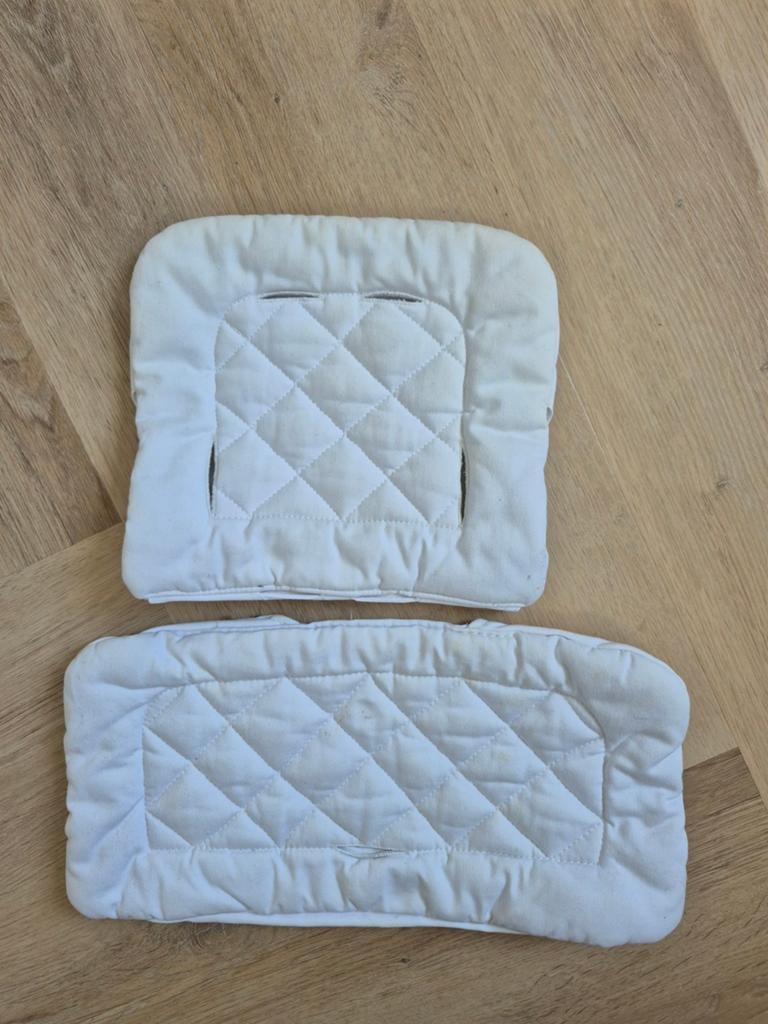 Kidsmill Up witte kussenset voor kinderstoel Up, Kinderen en Baby's, Kinderstoelen, Ophalen of Verzenden, Gebruikt, Meegroeistoel