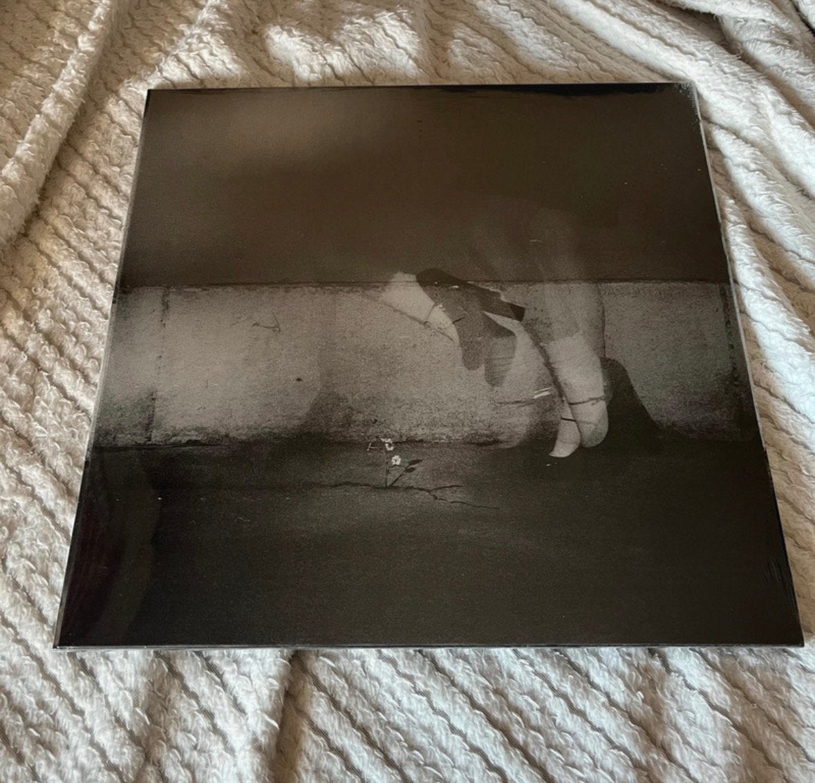 Sealed Ariana Grande Petal Opal Girly Lenticular Vinyl, LP, Pop, Colored vinyl, Ophalen of Verzenden