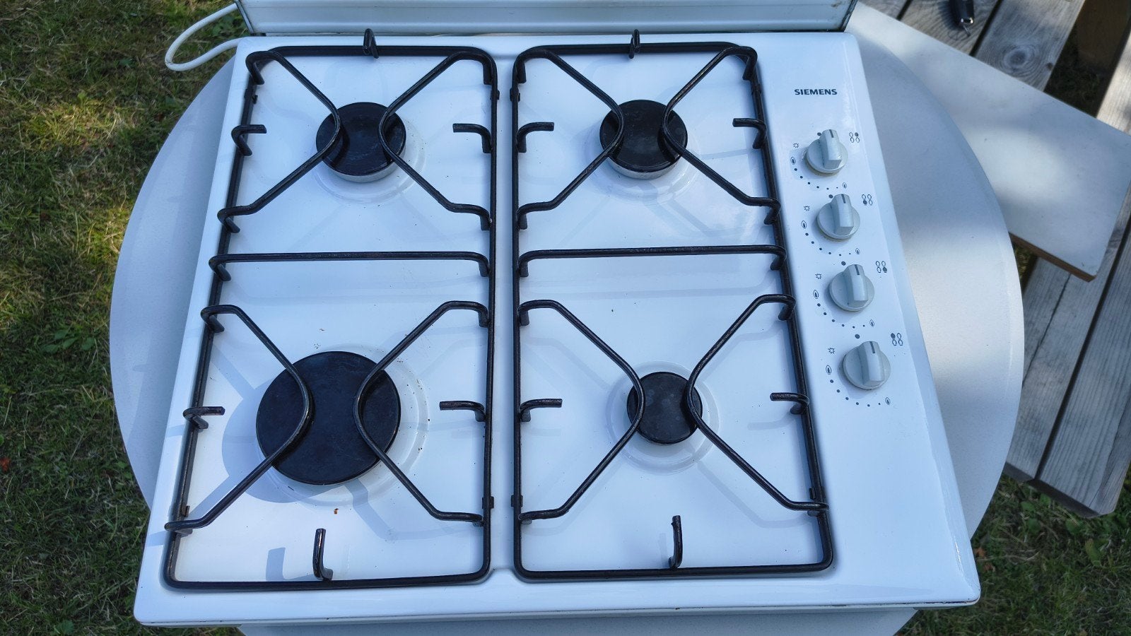 Nette Siemens 4-pits gasstel met piezo ontsteking, Ophalen, Gebruikt, Gas, 4 kookzones