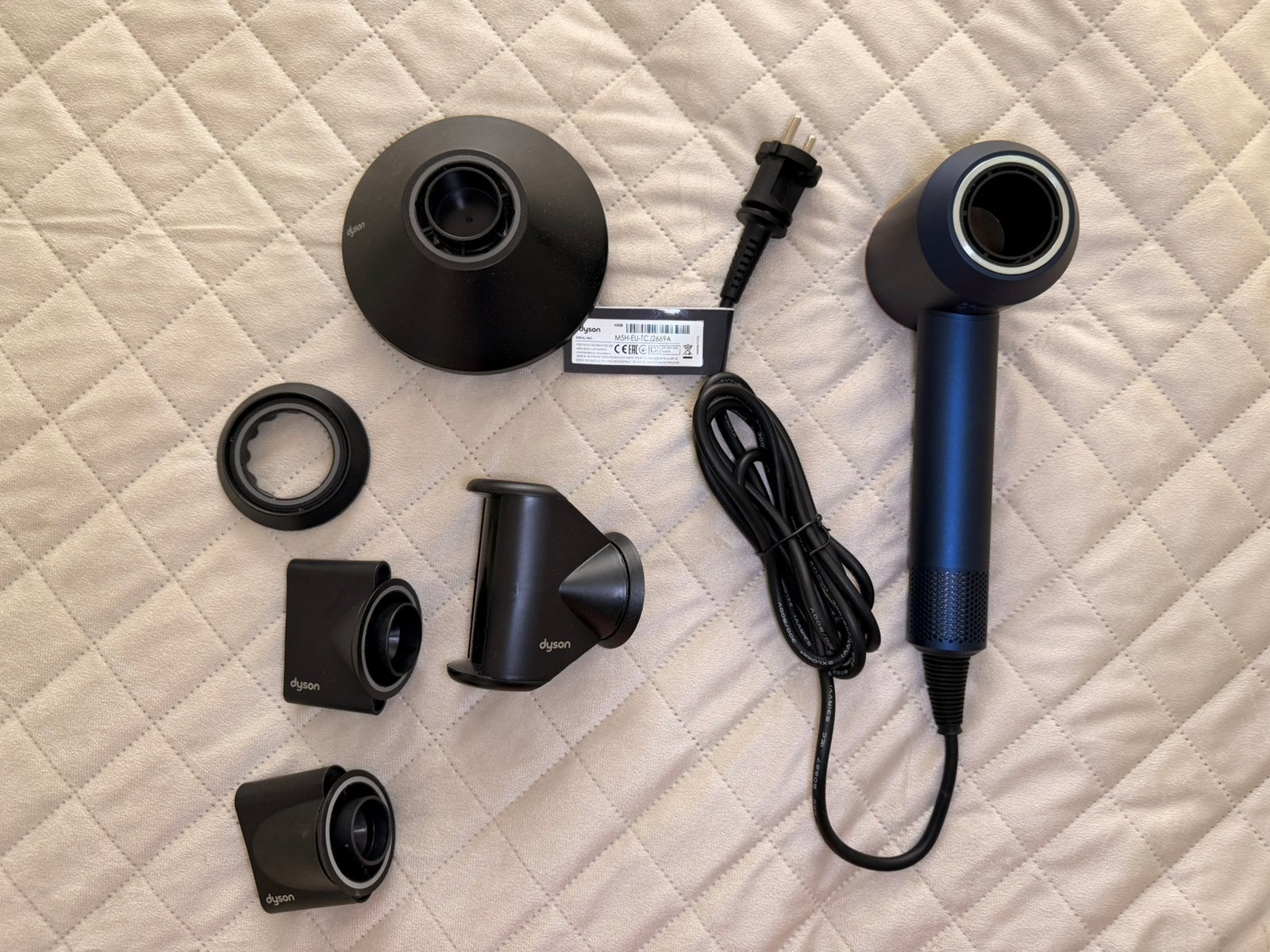 Dyson supersonic nieuw, Ophalen of Verzenden, Zo goed als nieuw, Föhn of Haardroger