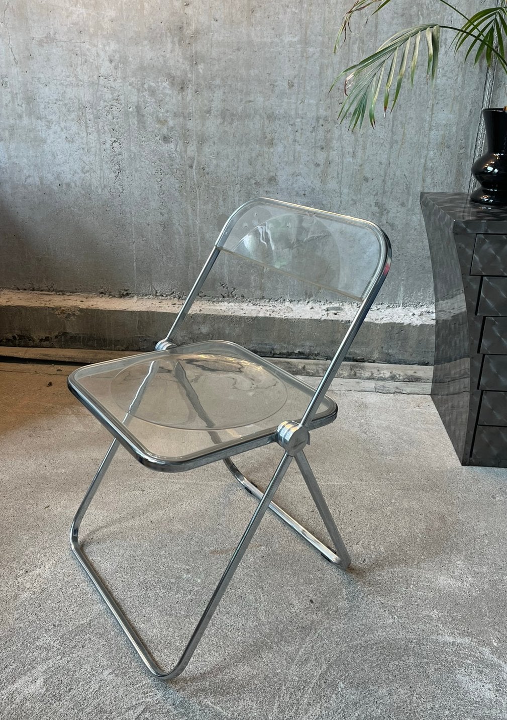 Plia design klapstoel van plexiglas, Castelli Italy, Huis en Inrichting, Ophalen, Gebruikt, Overige kleuren, Postmodern Italian Design