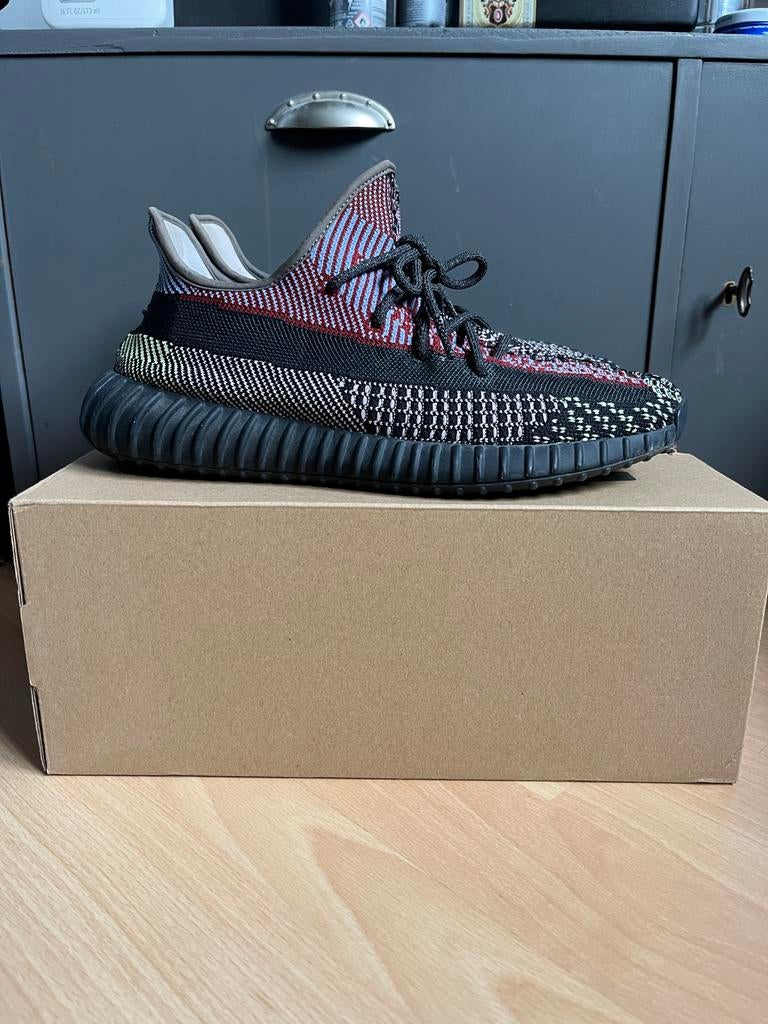 Yeezy Adidas 350v2 Yecheil 44,5, Kleding | Heren, Schoenen, Overige kleuren, Ophalen of Verzenden, Sneakers of Gympen, Zo goed als nieuw