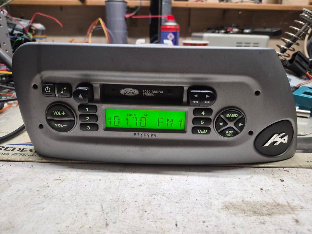 Ford Ka radio cassette, Ophalen of Verzenden