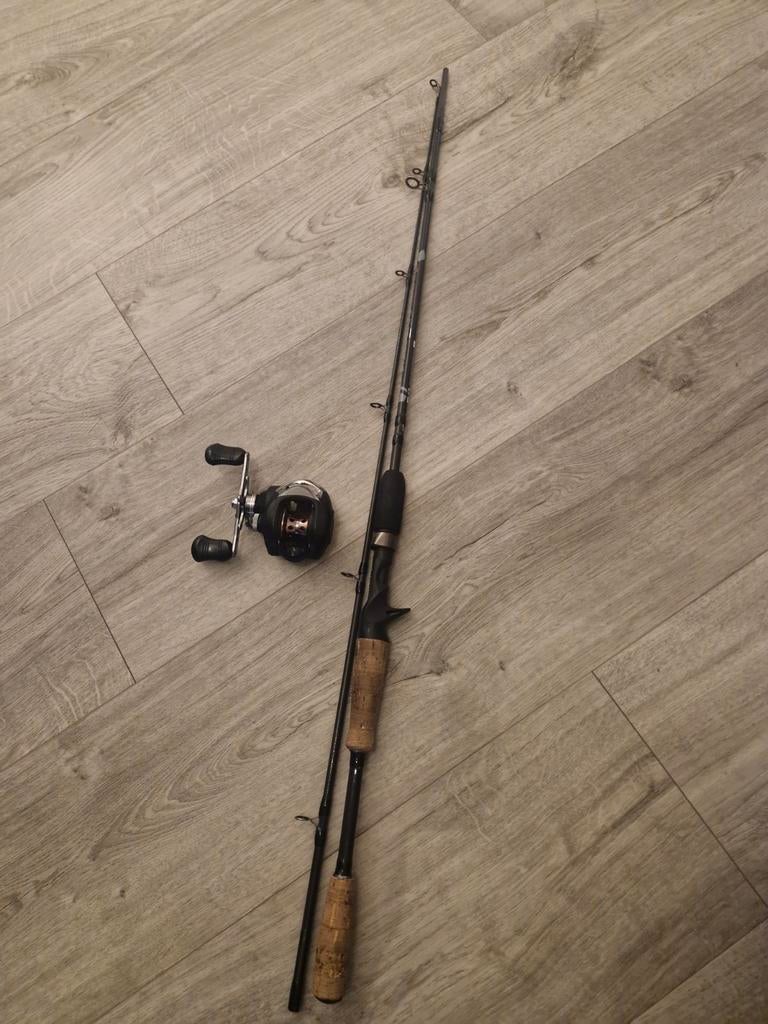 Ultimate clever jerkbait 40.90 gram 1.80 meter lang., Watersport en Boten, Ophalen, Zo goed als nieuw, Werphengel