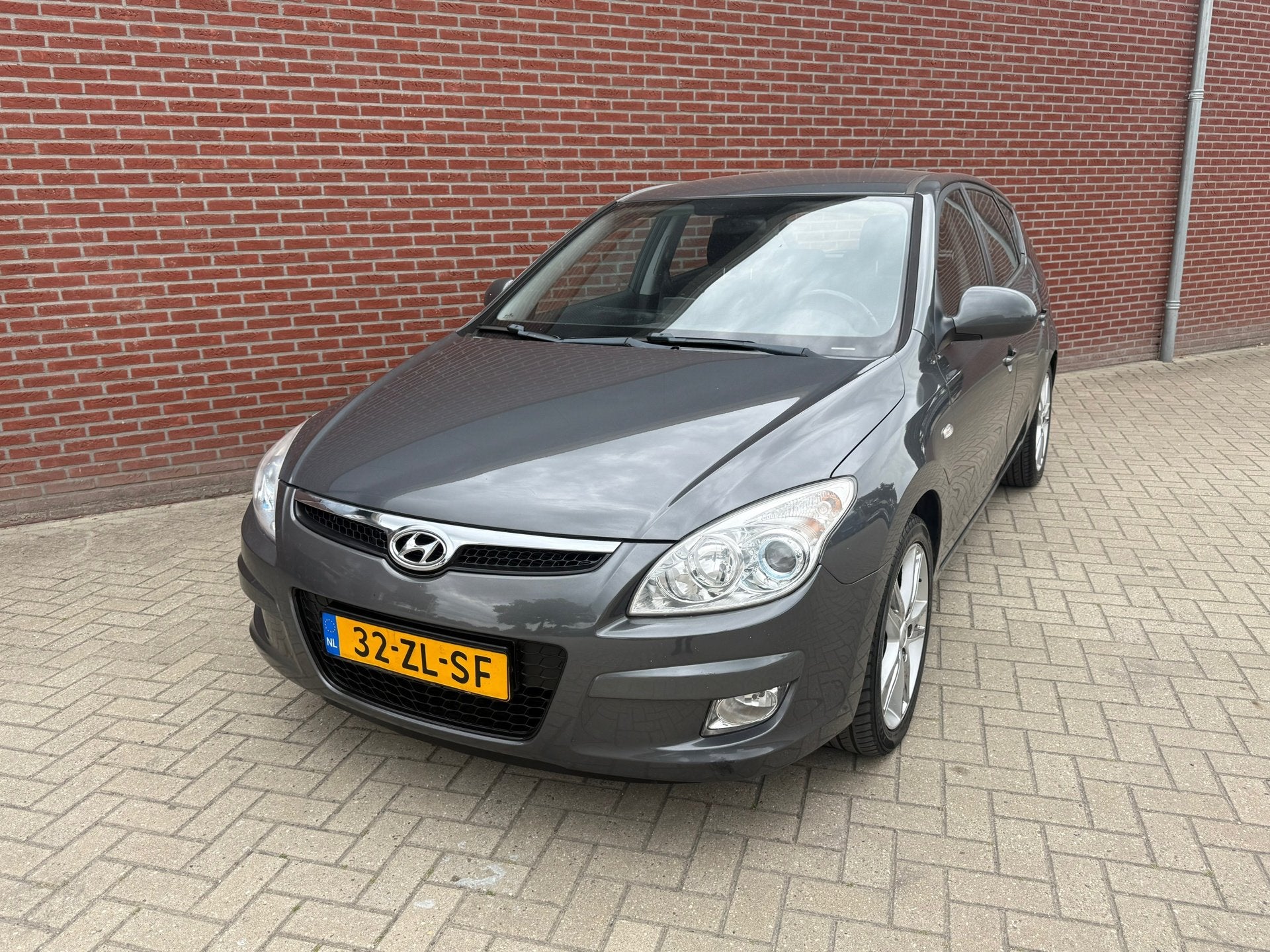 Hyundai I30 1.6i Dynamic Automaat / Nap / Airco / Cruise con, Auto's, Gebruikt, 1591 cc, 122 pk, I30
