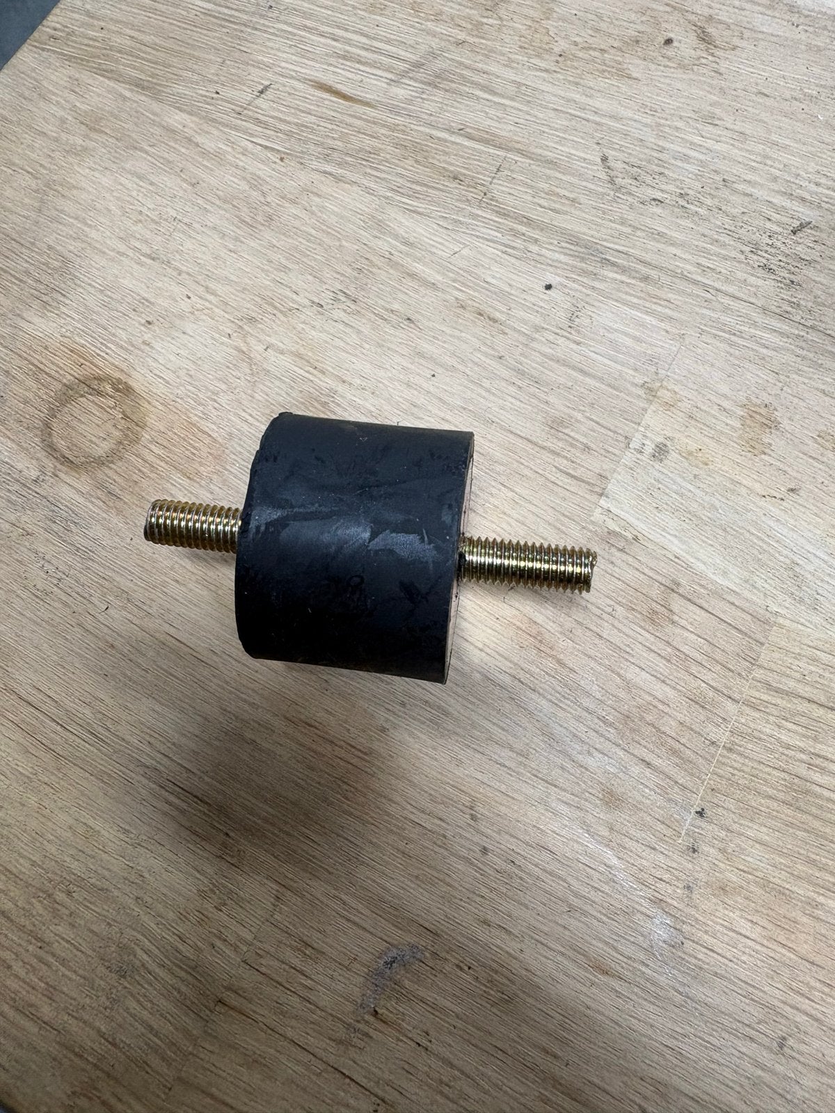 25 stuks Trillingsdemper 40x40 M8 type A (2x draadeind), Verzenden, Nieuw, Minder dan 50 mm, Overige typen