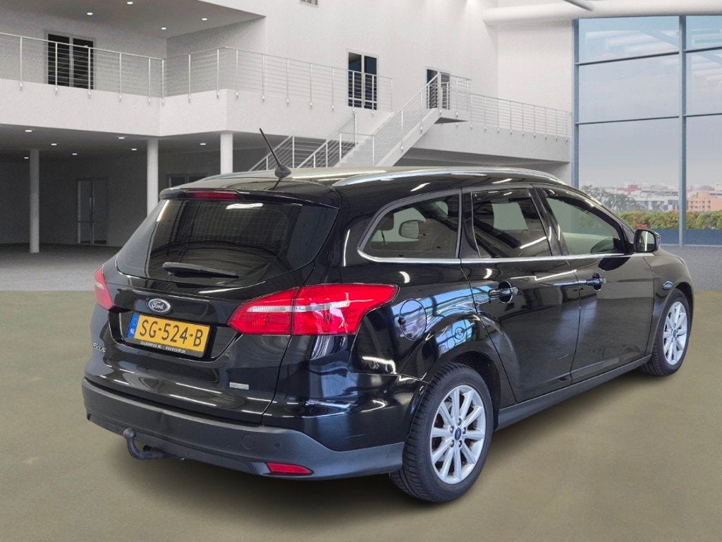 Ford Focus Wagon 1.0 Titanium, Auto's, 101 pk, Gebruikt, Euro 6, Zwart