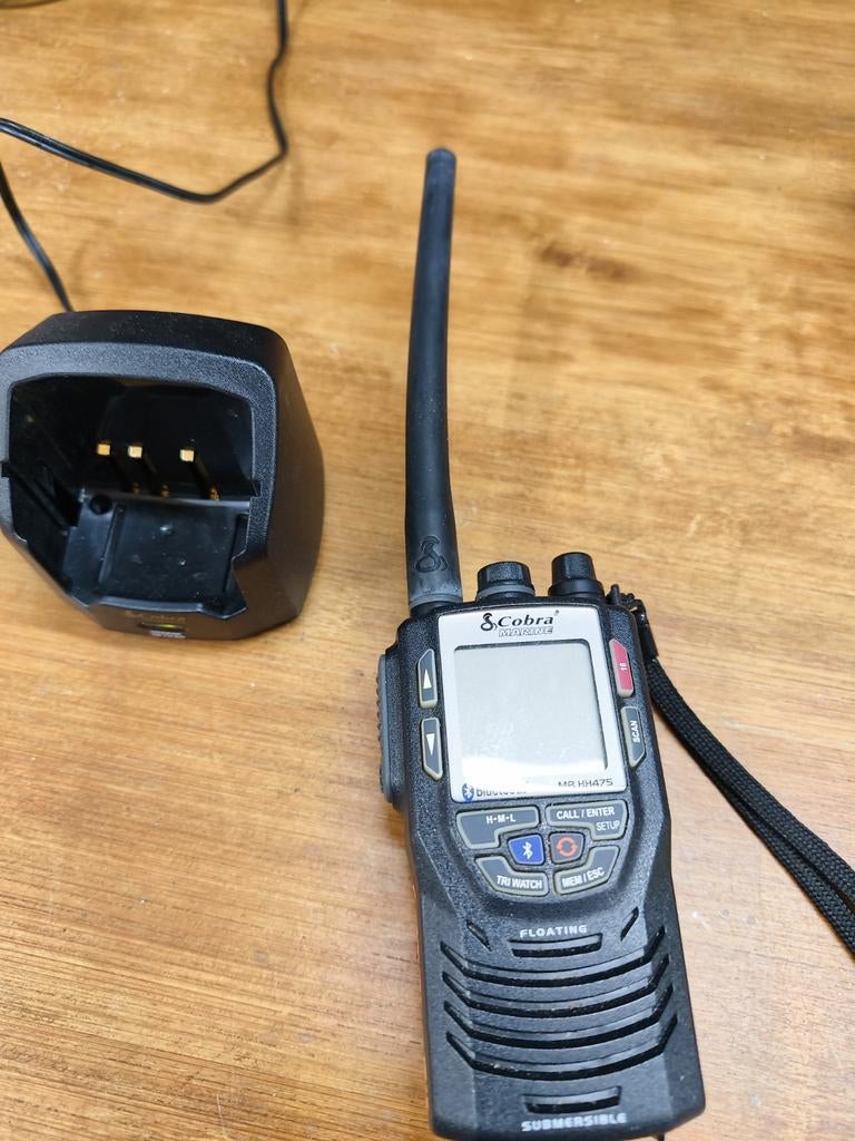 Cobra Marina MR HH475 Handheld Marifoon Bluetooth + Lader, Ophalen of Verzenden