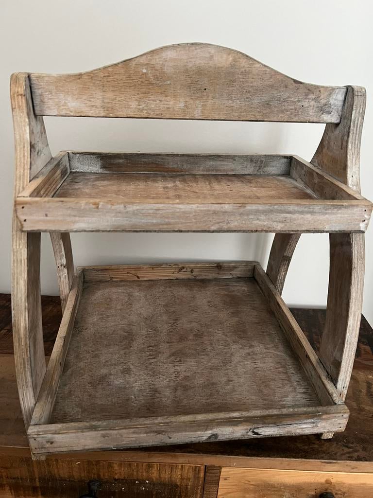 Houten etagere in greywash met twee lagen 34x31,5x38 cm, Ophalen of Verzenden, Gebruikt