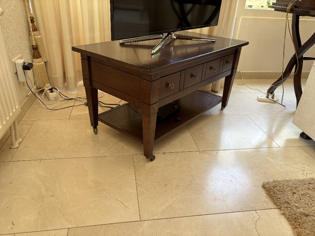 Klassiek tv-meubel met wieltjes, Huis en Inrichting, Kasten | Televisiemeubels, Ophalen, Minder dan 50 cm, Gebruikt, Klassiek