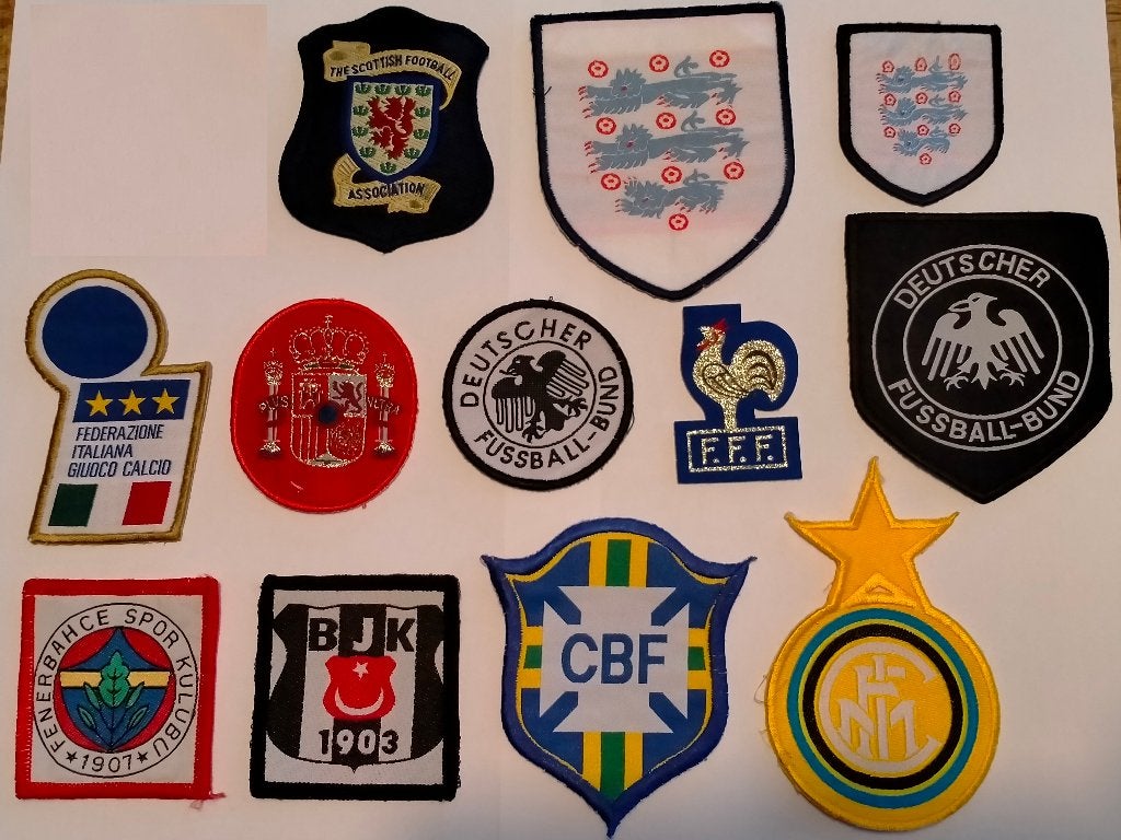 Engeland Spanje Duitsland Brazilie voetbal emblemen patch, Verzamelen, Sportartikelen en Voetbal, Verzenden, Nieuw, Overige binnenlandse clubs