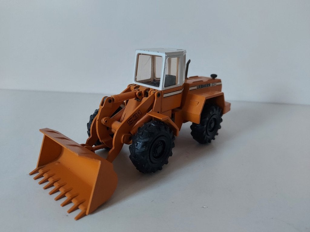 Conrad 2887 Liebherr 531 shovel schaal 1:50, Hobby en Vrije tijd, Modelauto's | 1:50, Ophalen of Verzenden, Zo goed als nieuw