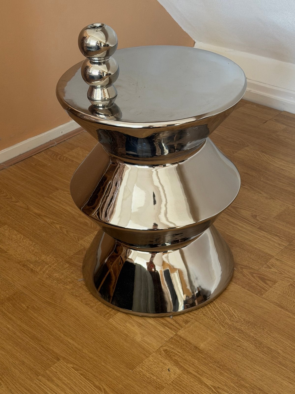 Kwantum Tafel - Zo goed als nieuw, Metaal of Aluminium, Rond, Zo goed als nieuw, Ophalen