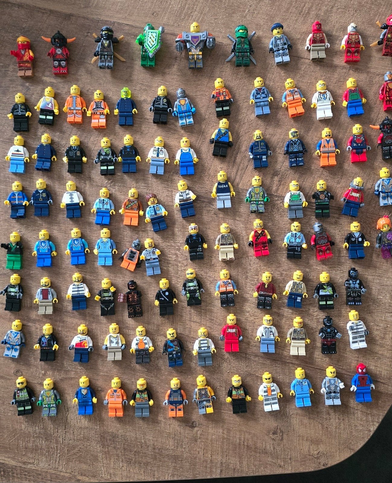 Grote partij LEGO minifiguren, onderdelen en accessoires, Gebruikt, Lego, Inclusief minifiguren, Ophalen of Verzenden