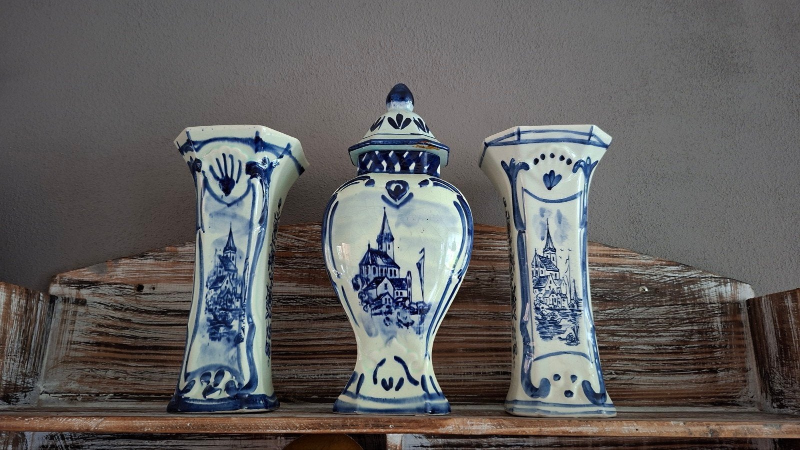 Set van 3 Delfts Blauwe Vazen met Kasteeldecoratie, Ophalen of Verzenden