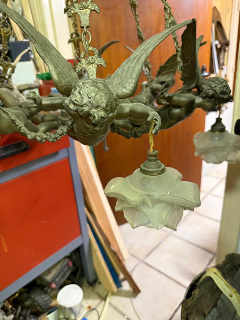 Antieke bronzen kroonluchter met engelen, Antiek en Kunst, Ophalen