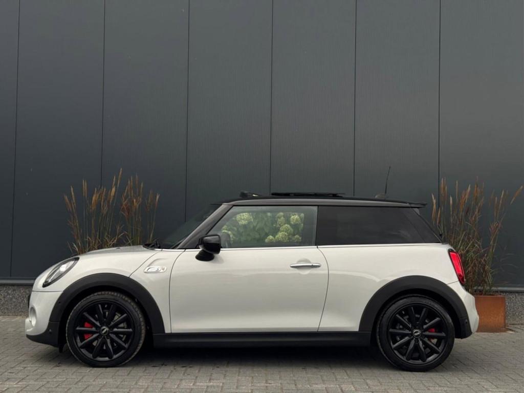 MINI Cooper S 2.0 Pepper 192pk FULL PANO NAVI CAMERA SPORTVE, Auto's, Automaat, 1998 cc, Gebruikt, Wit