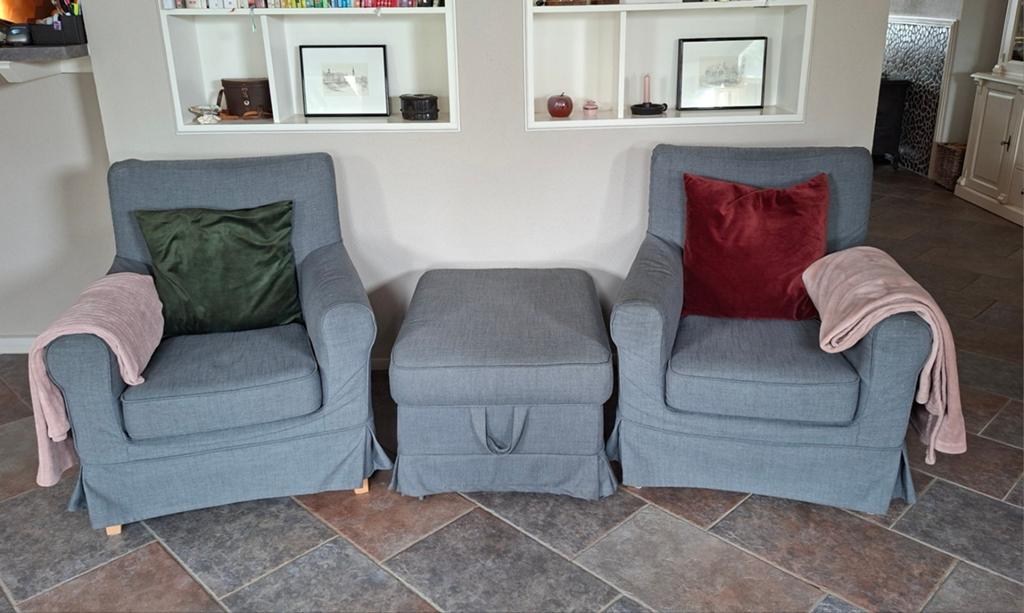 2x Ikea Ektorp Jennylund fauteuil + 1 hocker poef, Ophalen, Gebruikt, Klassiek, Comfortabel, 75 tot 100 cm