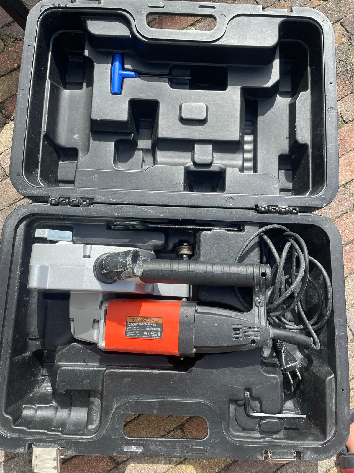 Perfectmate Krachtige sleuvenzaagmachine, Ophalen, Gebruikt, 600 watt of meer, Overige typen