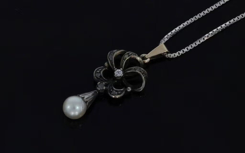 Diamanten parel fraaie 14k gouden ketting hanger zilver, Voordeelsieraden, Ophalen of Verzenden, Zo goed als nieuw, Postbus 163, 8320 AD Urk