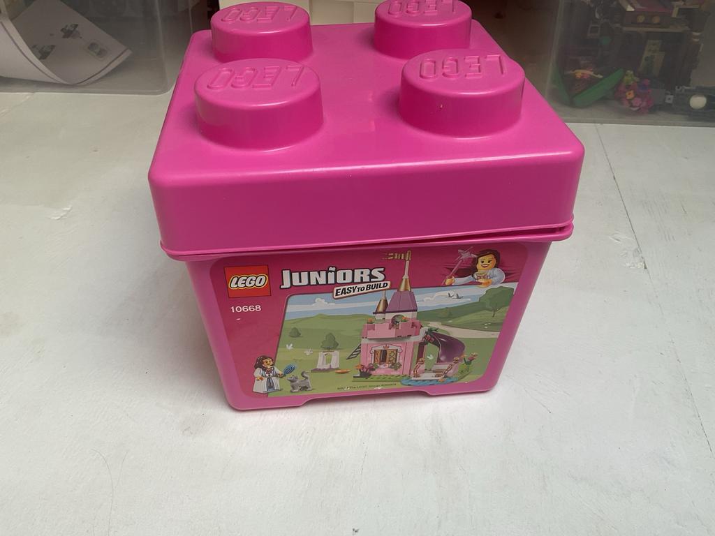 LEGO Juniors Prinsessenkasteel 10668 met opbergdoos, Kinderen en Baby's, Speelgoed | Duplo en Lego, Ophalen, Overige thema's, Lego