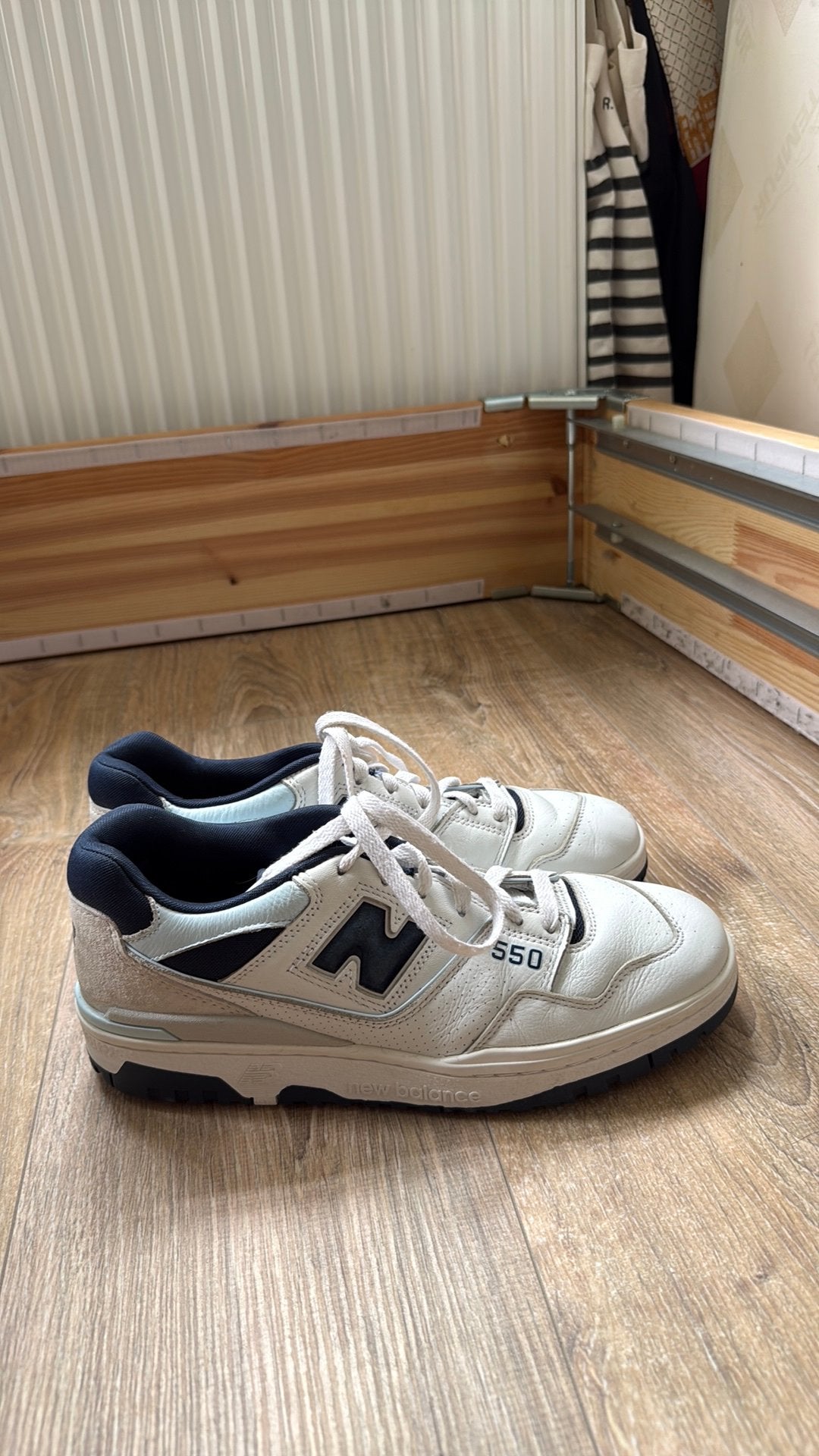 New Balance 550, Kleding | Heren, Schoenen, Ophalen of Verzenden, Zo goed als nieuw, Wit