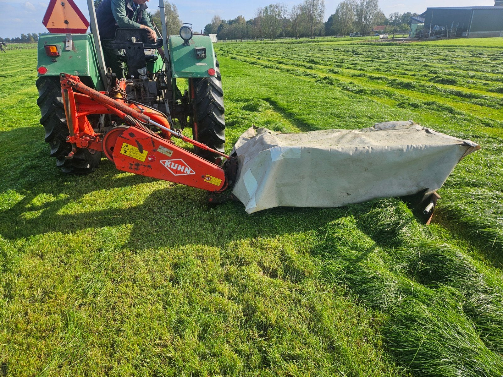 Schijvenmaaier Kuhn 2.00m en PZ HS 360 Haybob, Ophalen of Verzenden