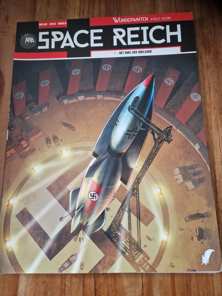 Space Reich - Het Duel der Adelaars - Stripboek, Eén stripboek, Ophalen of Verzenden, Zo goed als nieuw, Molenaar, Auza, Nikolic