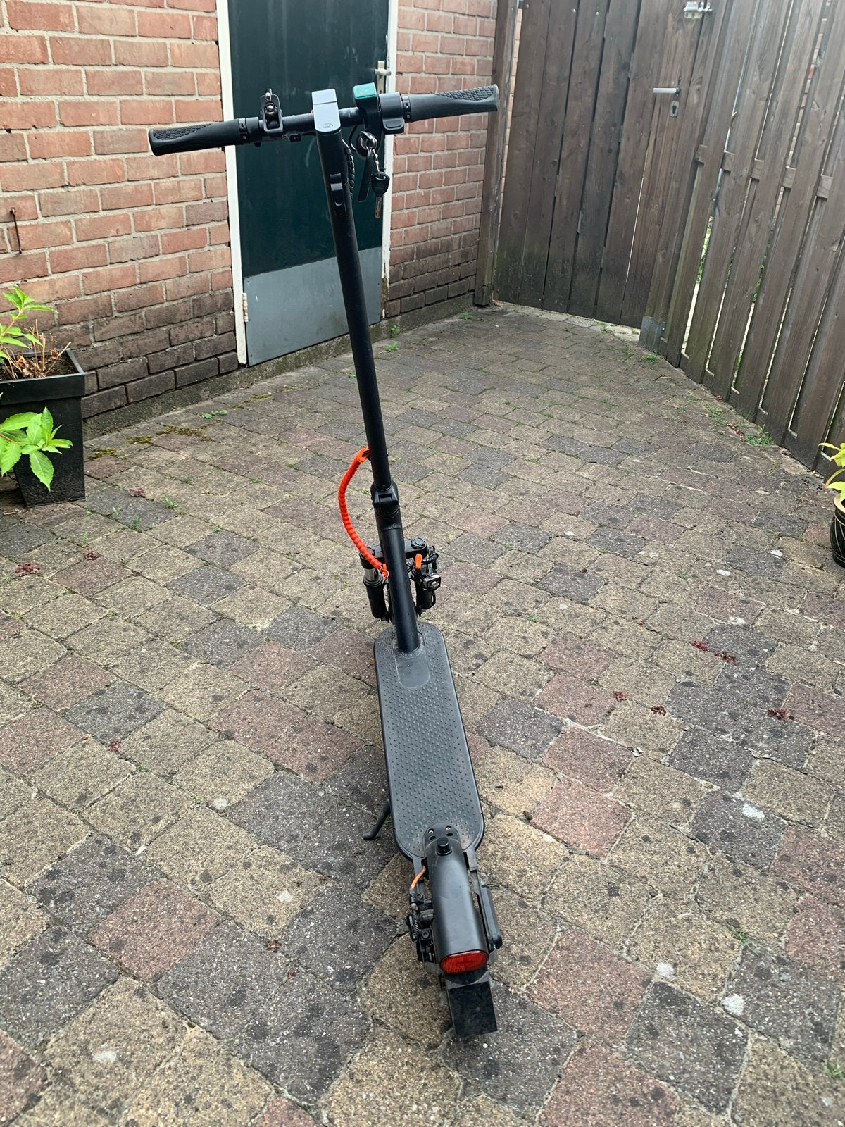 Custom Todimart Step met Geel Licht en Stoere Uitstraling, Fietsen en Brommers, Steps, Ophalen of Verzenden, Gebruikt, Elektrische step (E-scooter)