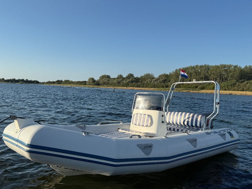 Zodiac Medline 470 met 85pk Yamaha, Watersport en Boten, Ophalen, Anker, Overige materialen, Zodiac