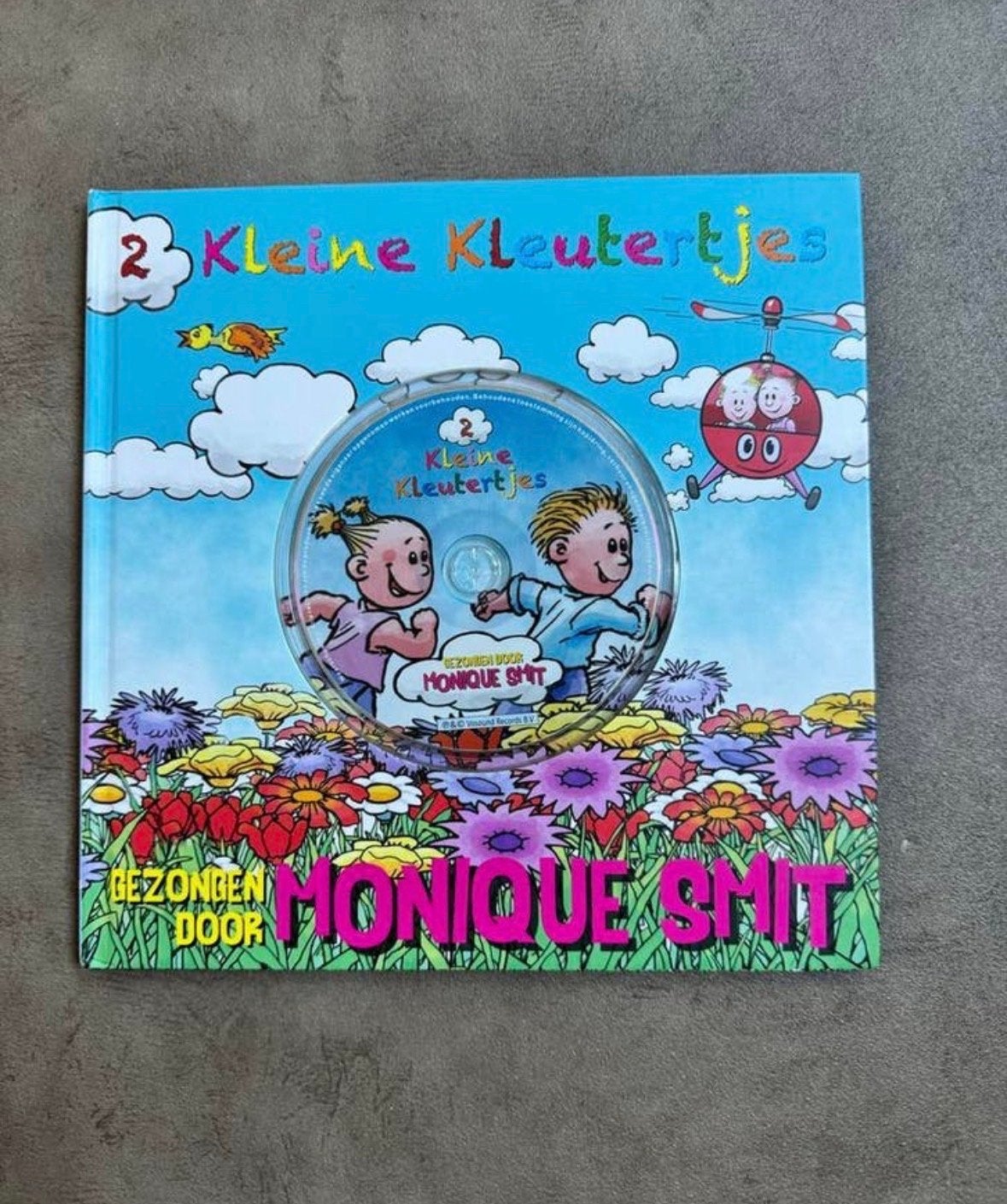 2 Kleine Kleutertjes: Boek & CD - Monique Smit, Educatief, Tot 2 jaar, Ophalen of Verzenden, Zo goed als nieuw